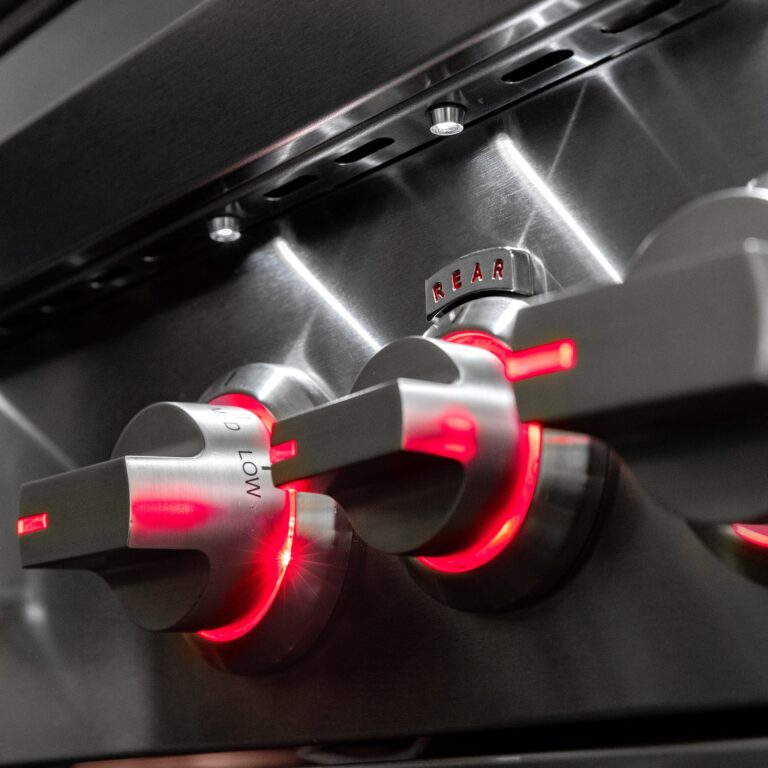 Summerset TRL PRO 40-inch Built-In Grill, 4 Cast Stainless Burners, 87,000 BTU, Infrared Rear Burner, LED Knobs, Halogen Lights, #304 Stainless Steel, Flame Thrower Ignition, Double-Lined Hood, TRLPRO40