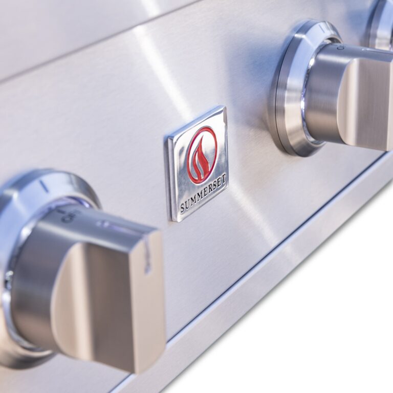Summerset TRL PRO 40-inch Built-In Grill, 4 Cast Stainless Burners, 87,000 BTU, Infrared Rear Burner, LED Knobs, Halogen Lights, #304 Stainless Steel, Flame Thrower Ignition, Double-Lined Hood, TRLPRO40