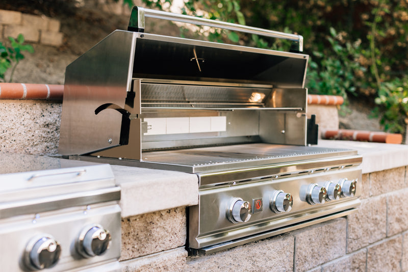 Summerset TRL 38-Inch 4-Burner Built-In Gas Grill