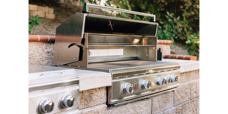 Summerset TRL 38-Inch 4-Burner Built-In Gas Grill
