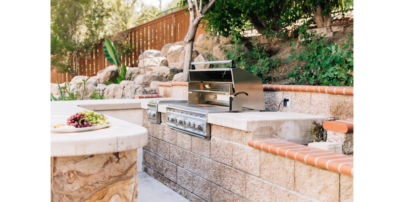 Summerset TRL 38-Inch 4-Burner Built-In Gas Grill