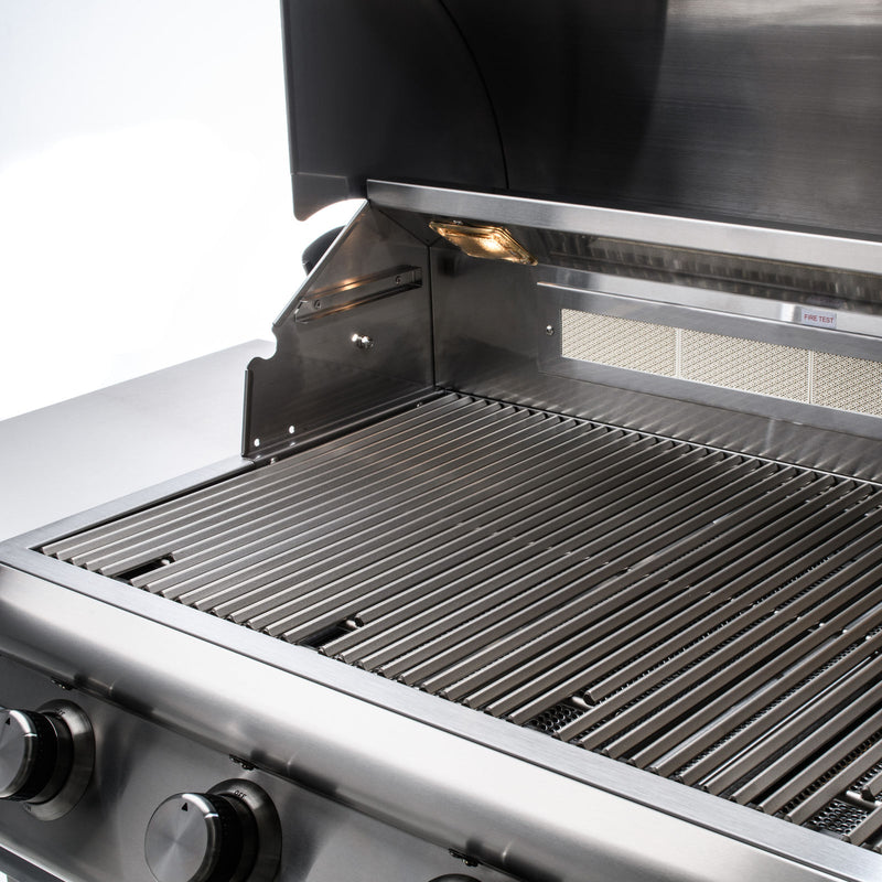 Blaze Grill 32" LTE Gas Grill Natural Gas, Stainless Steel 4-Burner Natural Gas BBQ for Indoor/Outdoor Use