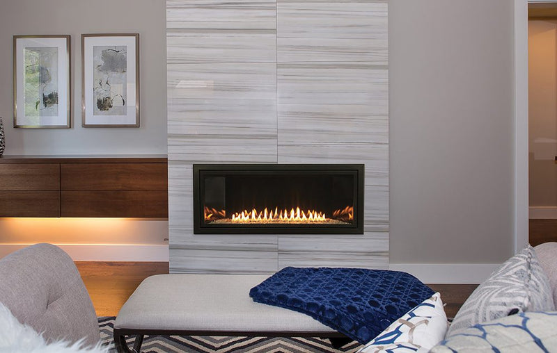 Empire Boulevard 36-inch linear gas fireplace in contemporary living room